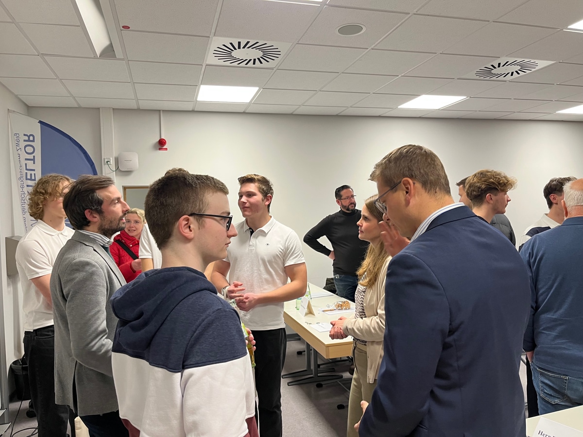 Schulentscheid im Rahmen von Business@School